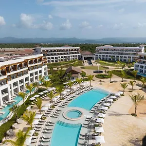 https://resort-secrets-playa-esmeralda-spa.comcaribbean.com